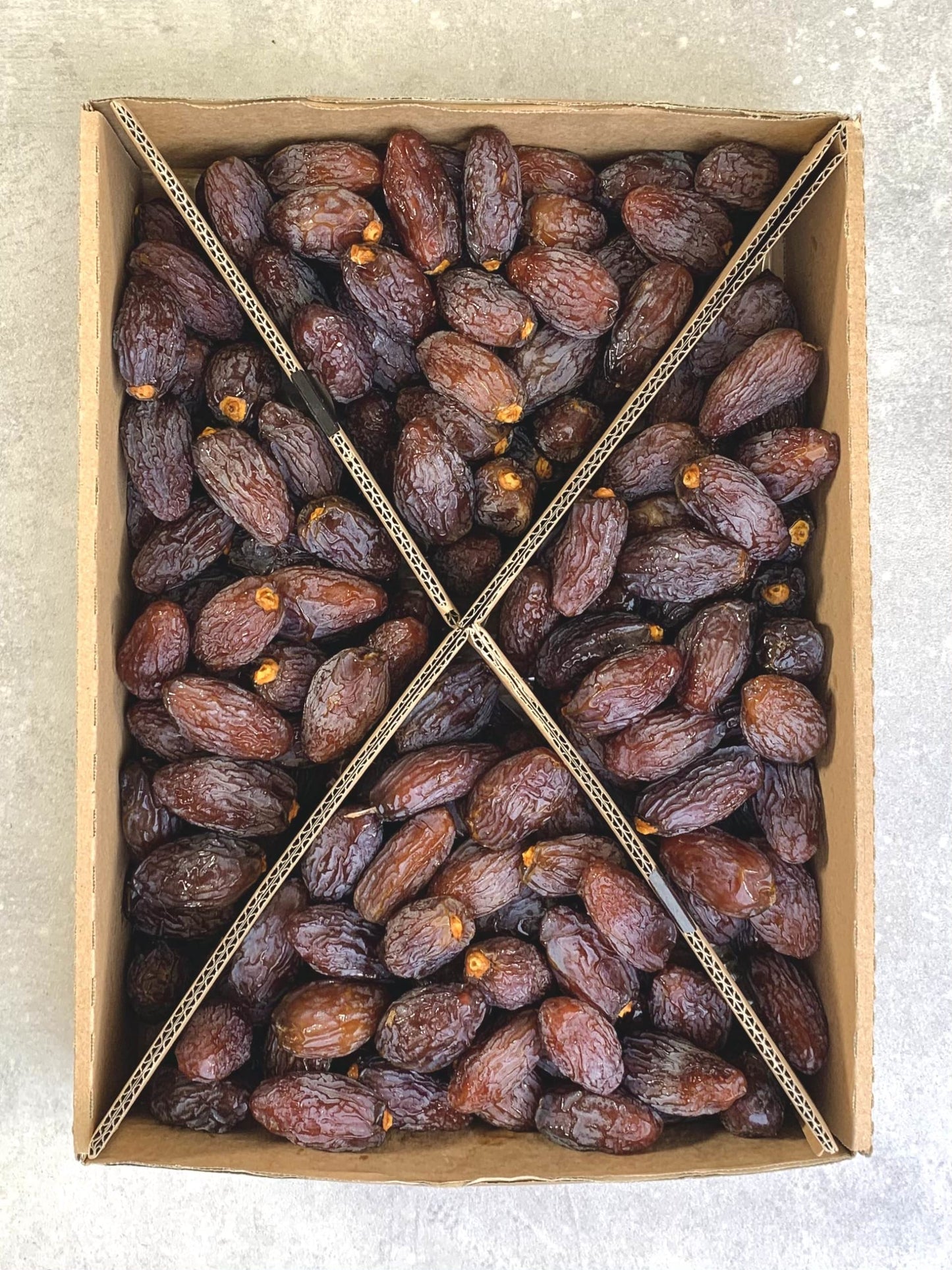 Eymen Medjool Datteln süße Spezialität 800g Süßware Snack