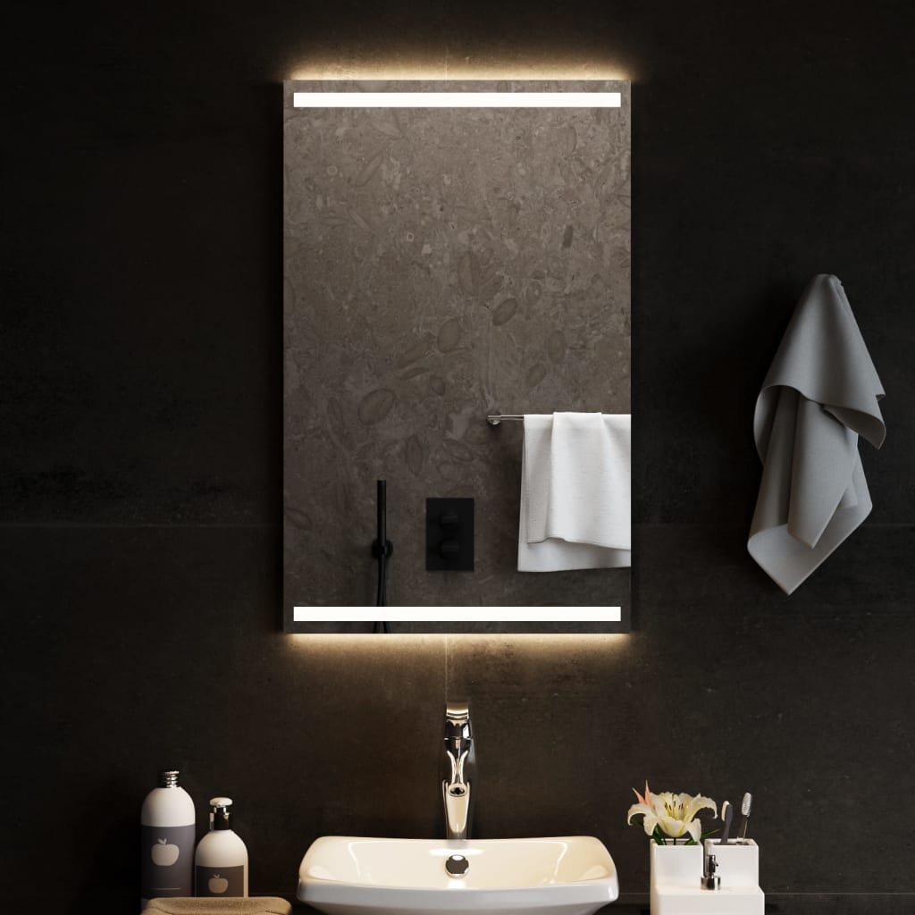 JUNG Vida LED-Badspiegel 50x80 cm