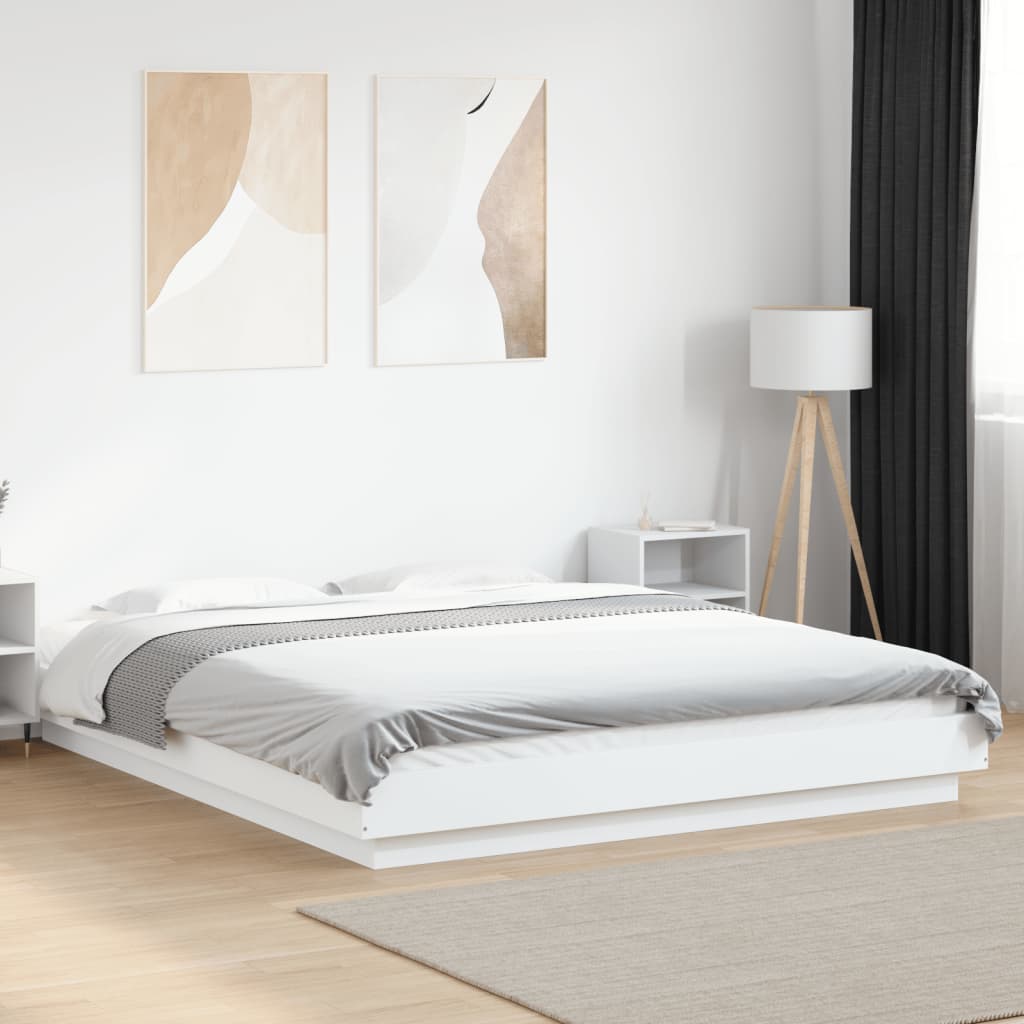 JUNG Vida Bettgestell mit LED Weiß 150x200 cm Holzwerkstoff