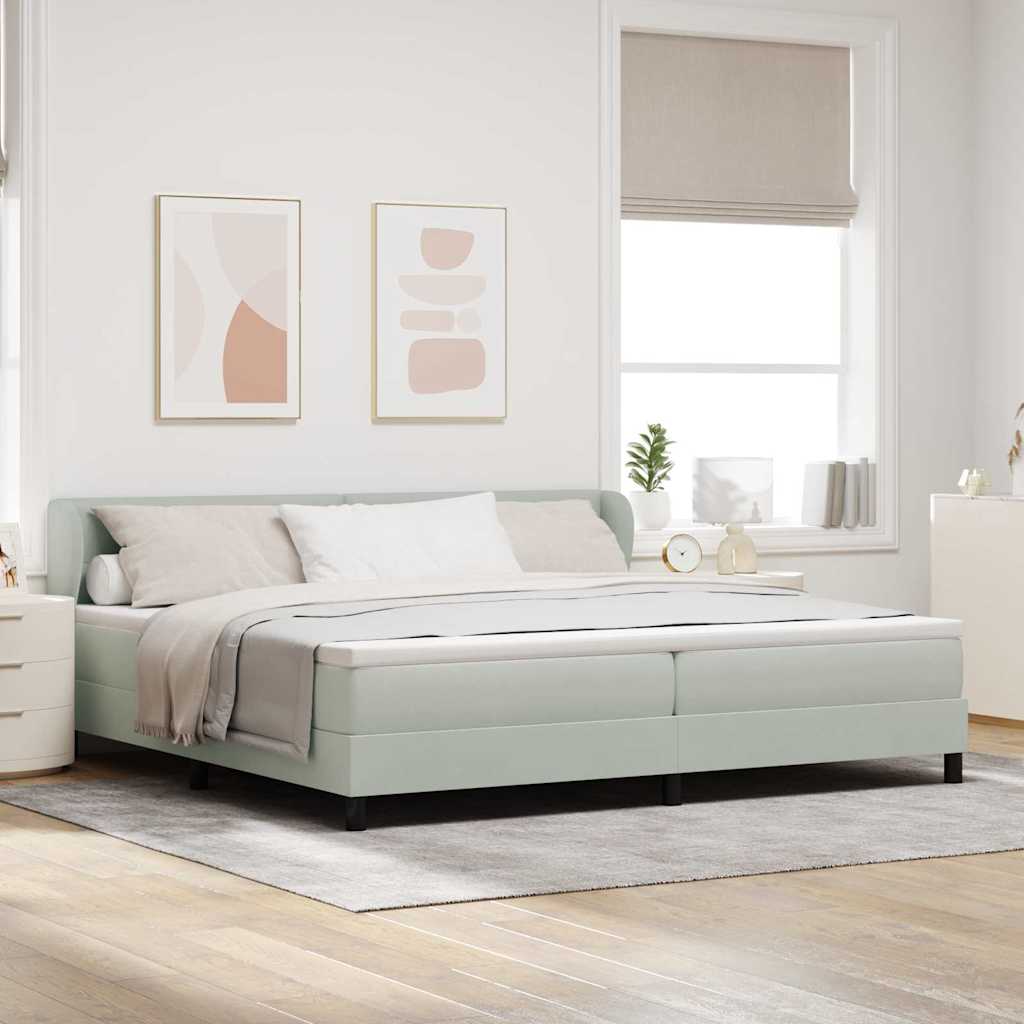 JUNG Vida Boxspringbett mit Matratze Hellgrau 200 x 200 cm Samt