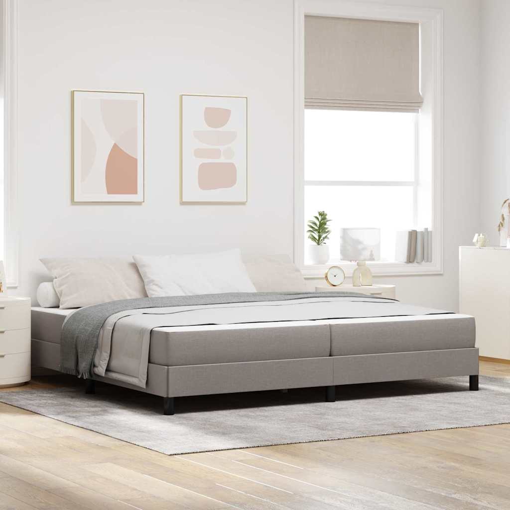 JUNG Vida Boxspringbett mit Matratze Taupe 200 x 200 cm Stoff
