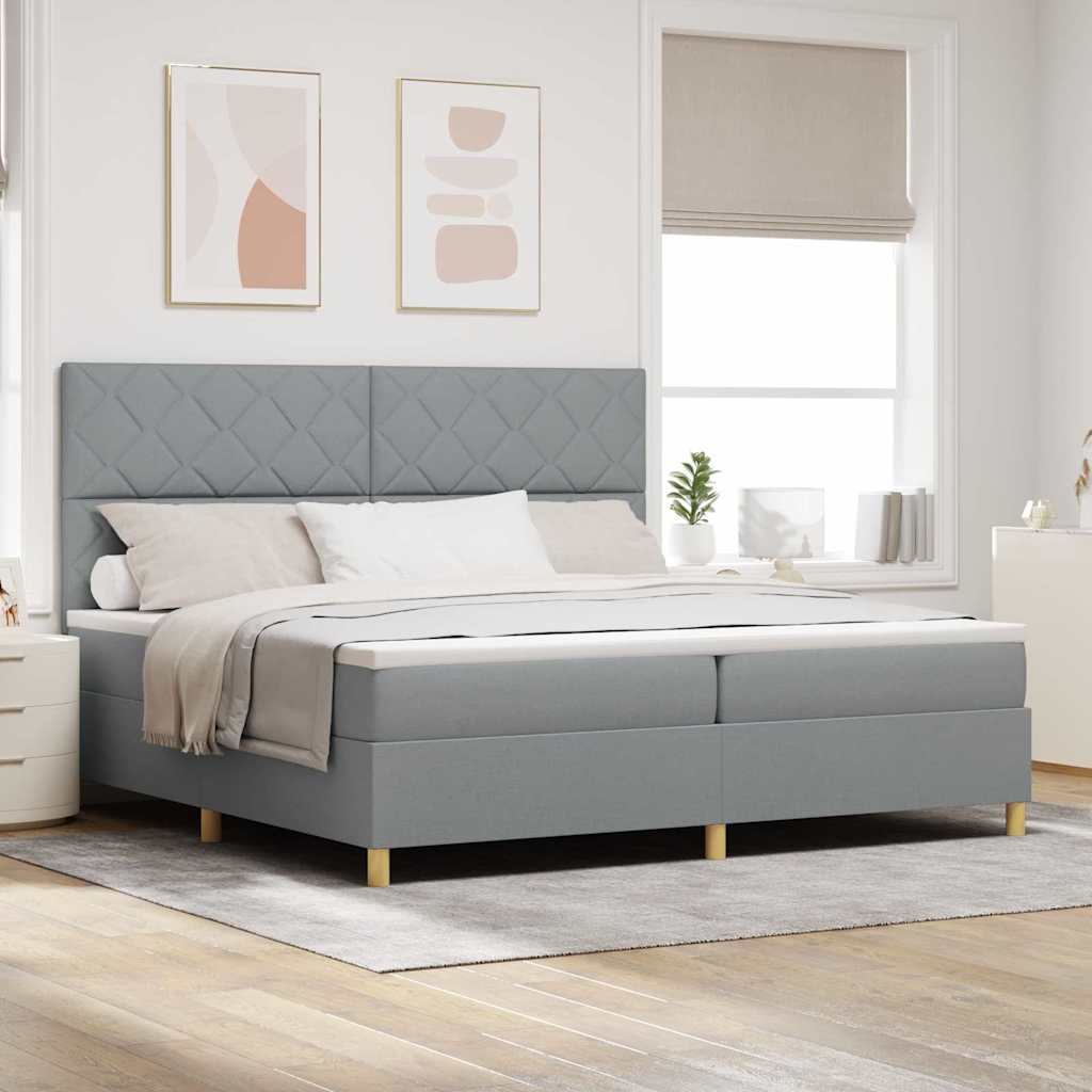 JUNG Vida LED Boxspringbett mit Matratze Hellgrau 200 x 200 cm Stoff