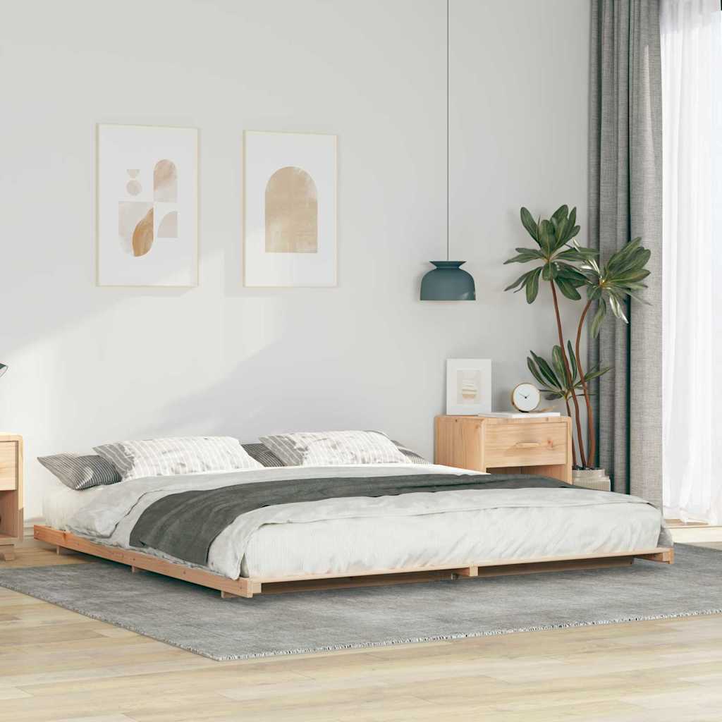 JUNG Vida Bodenbettgestell Braun 200 x 200 cm Massivholz Kiefer