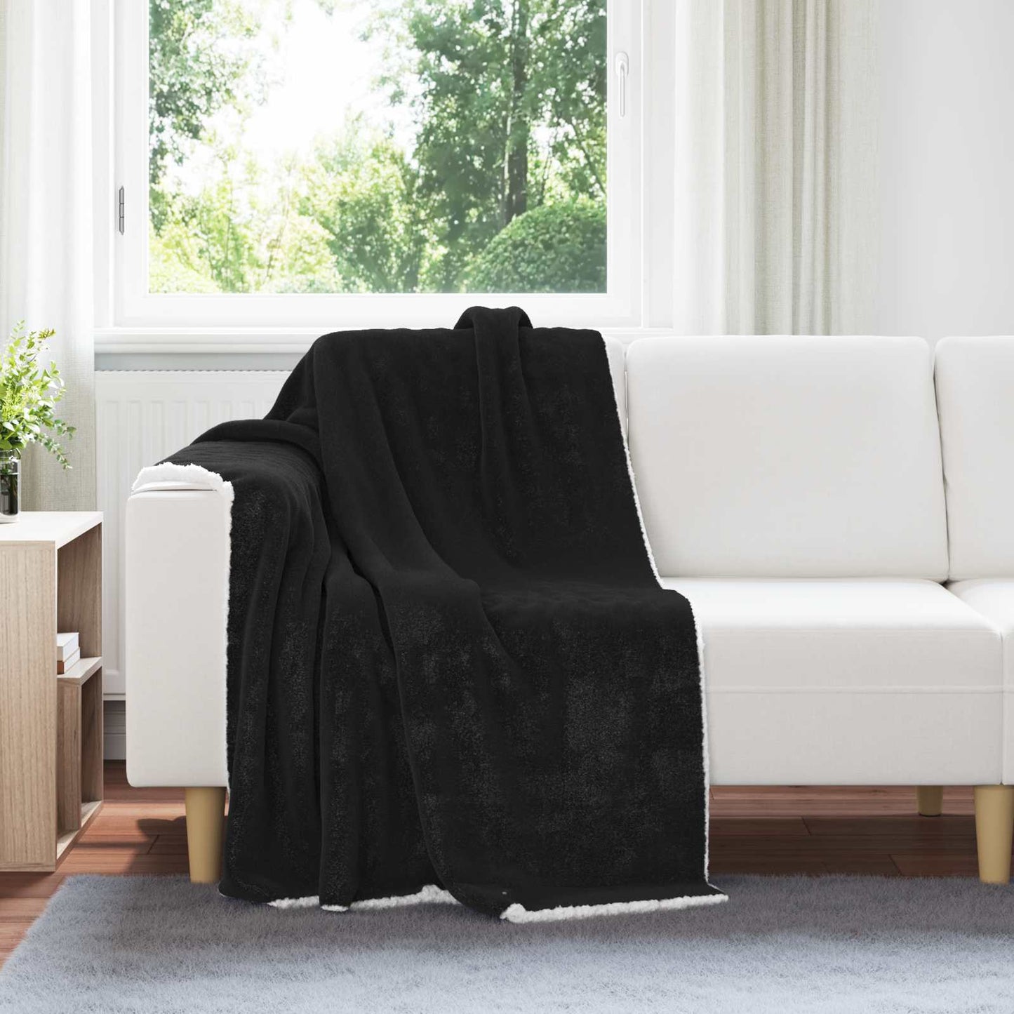 JUNG Vida Überwurfdecke Schwarz 130 x 150 cm Fleece