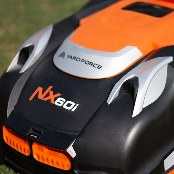 YARD FORCE Mähroboter NX60i mit App-Steuerung, Mow-on-Demand, bürstenlosem Motor, Ultraschallsensor, Regensensor und Zubehör für automatische Rasenpflege bis 600 m²