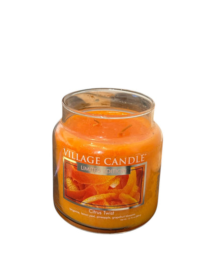 Village Candle Duftkerze Citrus Twist – 398g, Limited Edition Zitrus Kerze
