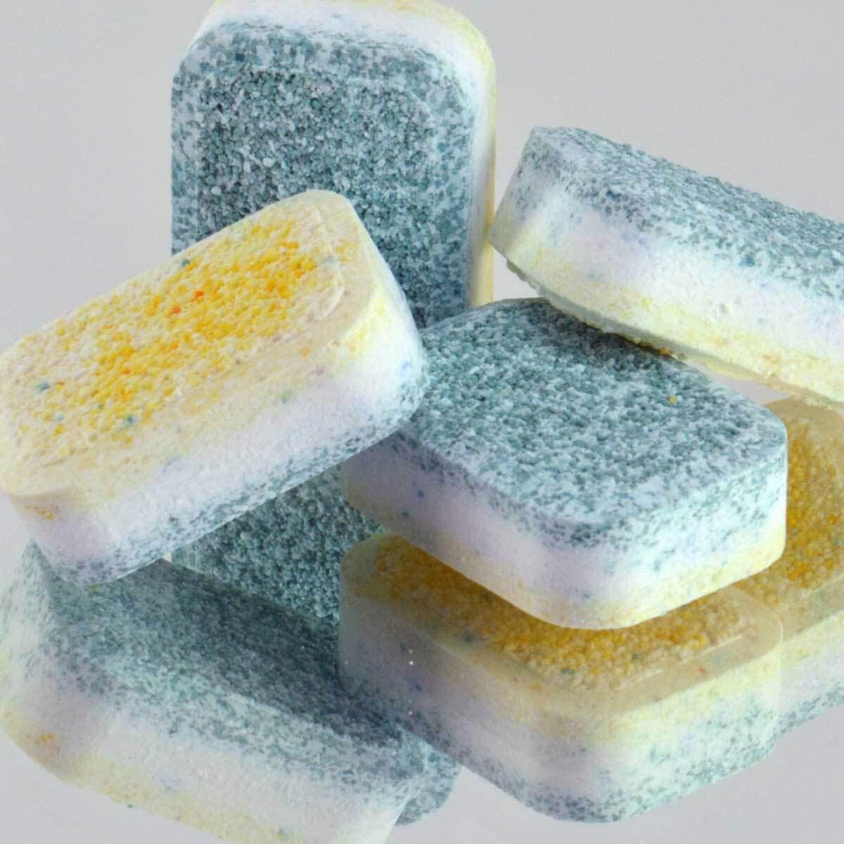 Bind Activit 680 Spülmaschinentabs 12-in-1, Leistungsstarke Spülmaschinenreiniger Tabs für perfekte Reinigung, 20g pro Tab, 13,6 kg, Sparpackung, Phosphatfrei, Effizient, Umweltfreundlich, Für alle Spülmaschinen geeignet