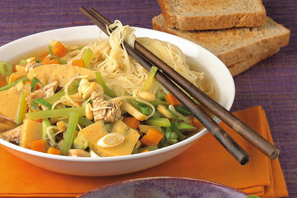 Piyale Hühnersuppe mit FadenNudeln 70g Instant