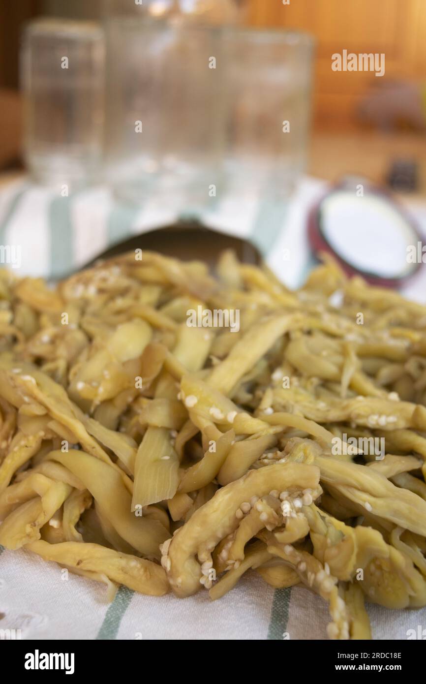 Sezgin Közlenmis Aubergine Konserve im Glas 650g