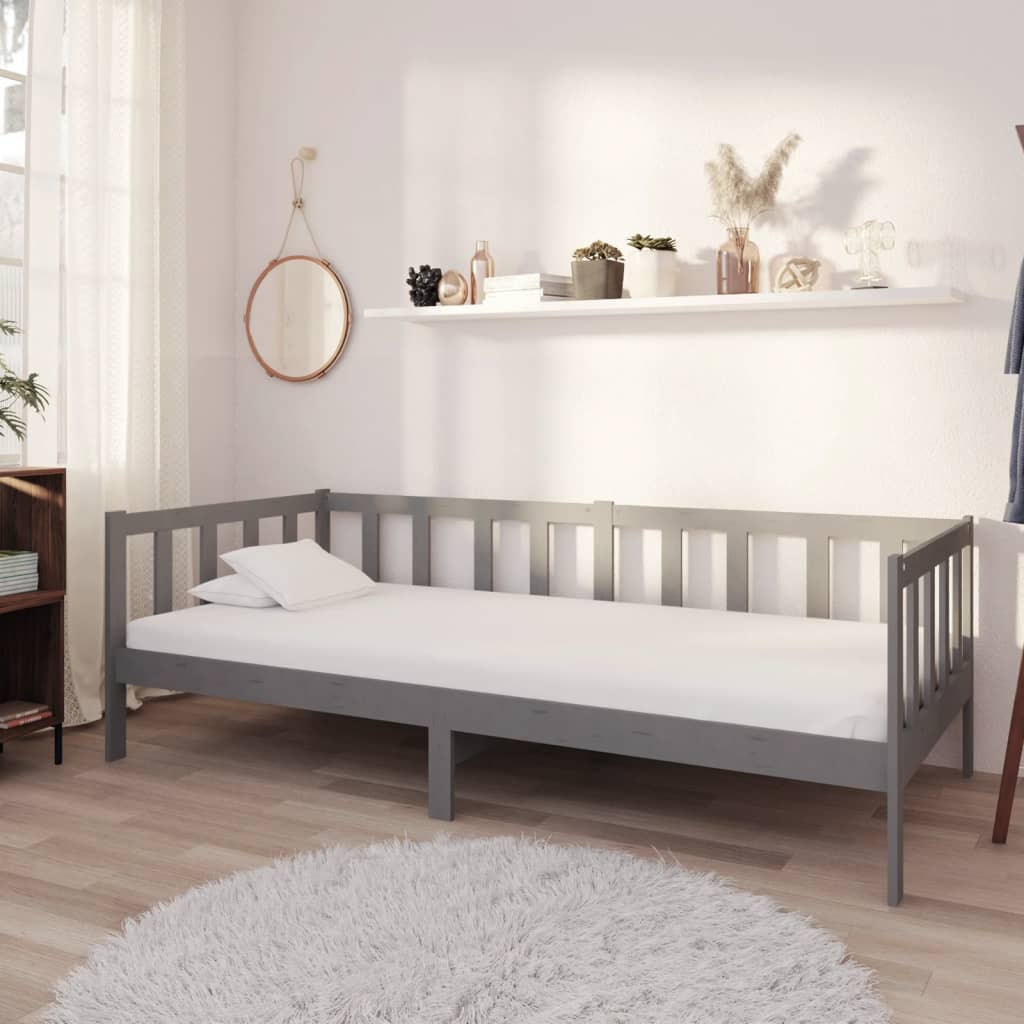 JUNG Vida Tagesbett mit Matratze 90x200 cm Grau Kiefer Massivholz