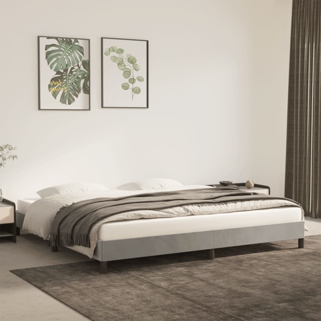 JUNG Vida Bettgestell ohne Matratze Hellgrau 200x200 cm Samt