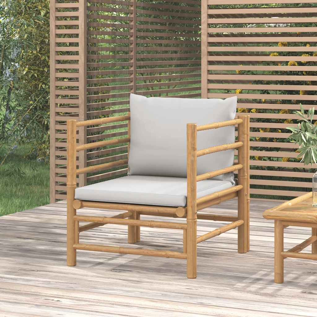 JUNG Vida Gartensessel mit Hellgrauen Kissen Bambus