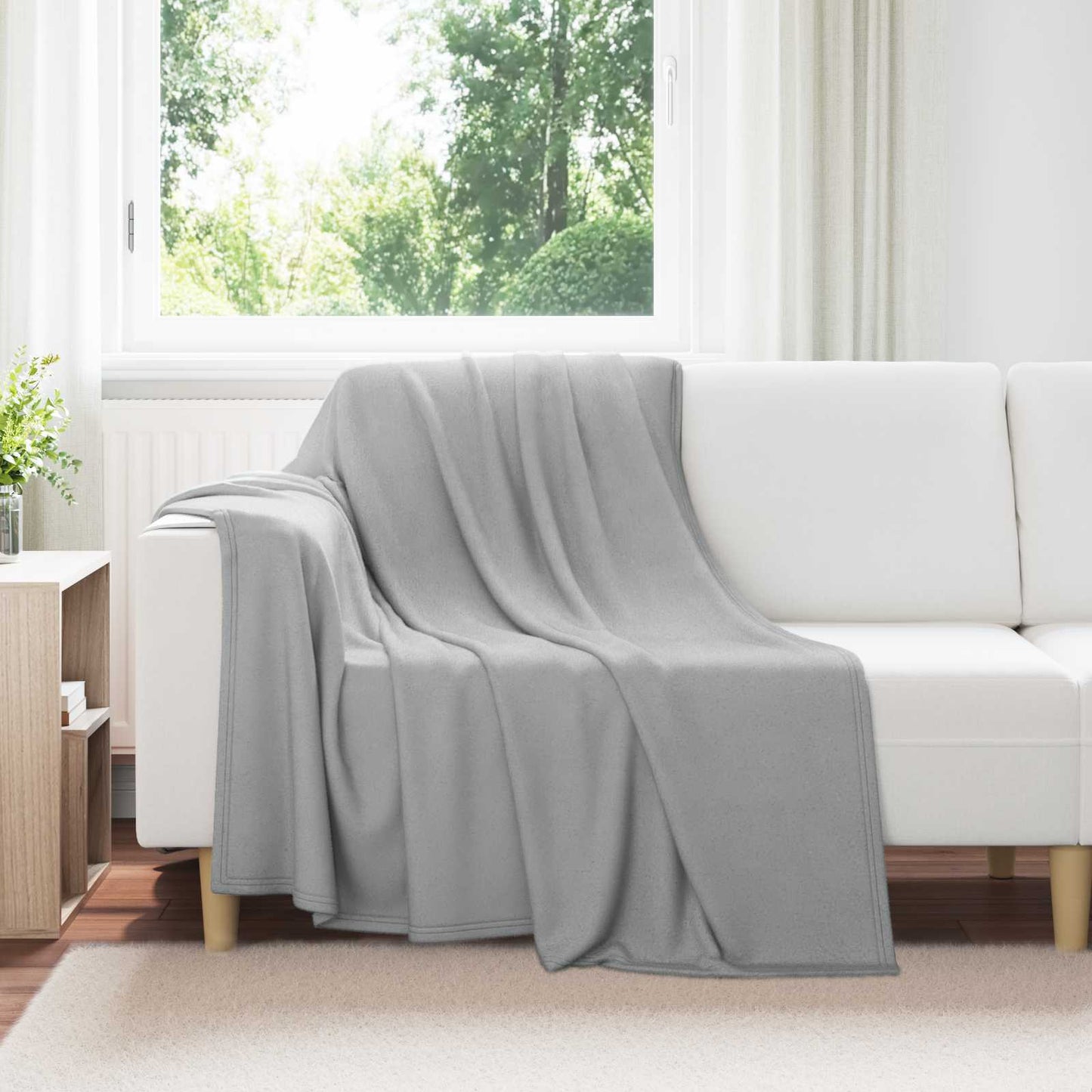 JUNG Vida Überwurfdecke Grau 200 x 150 cm Fleece