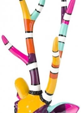 COCOMaison Hirsch Skulptur auf Sockel 42 cm – Handbemalte moderne Dekofigur aus Polyresin in bunt – Künstlerische Tierstatue für Wohnzimmer, Flur, Büro, moderne Wohnaccessoires