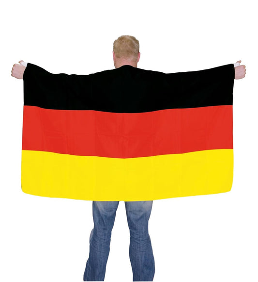 JUNG Cape Fahne 90x150 cm Deutschlandfarben Fanartikel EM 2024 – Tragefähige Schwarz Rot Gold Flagge für Damen & Herren, Public Viewing & Fußballveranstaltungen, Nationalfarben Fanpaket