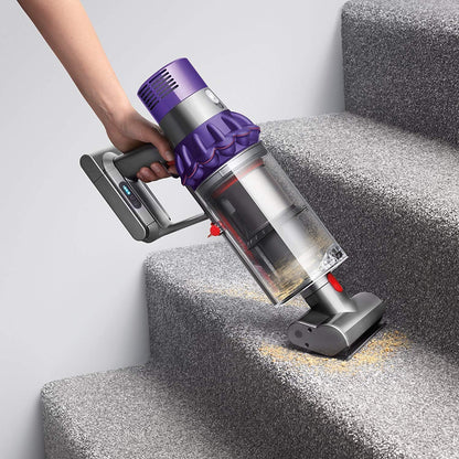 Dyson Cyclone V10 Staubsauger mit hoher Saugkraft, kabellos, 60 Minuten Laufzeit, Violett, für Hartböden, Teppiche und Tierhaare, Handgerät, 14 Zyklonen, hygienische Behälterentleerung, leistungsstarker Motor