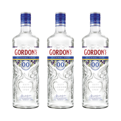Gordon’s 70cl Alkoholfreier Gin-Alternative 3er Set – 0,7l Flaschen, Gin Geschmack ohne Alkohol, alkoholfreie Spirituosen, Kalorienarme Erfrischung, Gin Cocktail Basis, Aromatisierter Gin für alkoholfreie Drinks - Ohne Alcohol