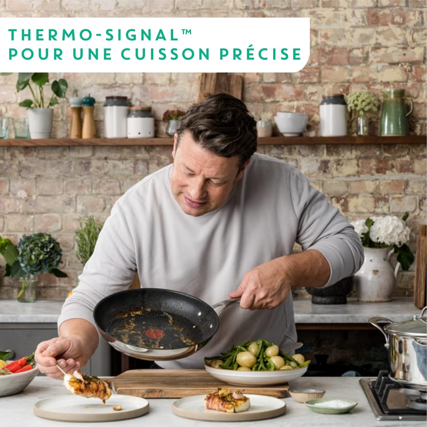 Tefal E30404 Jamie Oliver Cook's Direct On Bratpfanne 24 cm | Induktionsgeeignet & Backofenfest | Robuste Edelstahlpfanne mit Genietetem Griff | Antihaftbeschichtung mit Thermo-Signal™ für Perfekte Bratergebnisse