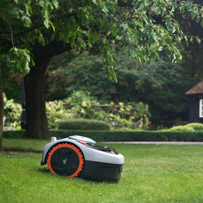 SEGWAY Navimow i105E Mähroboter mit GPS-RTK, KI-Kartierung & App-Steuerung 500m²