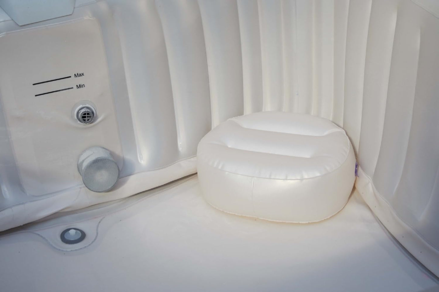 JUNG Infinite Xtra Whirlpool aufblasbar beheizt für 4 Personen – Kleeblatt SPA Pool Indoor Outdoor 198x198 cm mit 150 Luftdüsen, PVC Struktur, Filter & Heizung, selbstaufblasend, 900 Liter