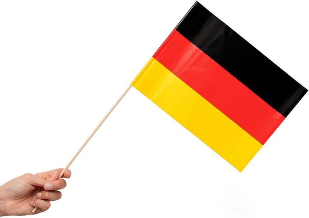 JUNG Fahnen Klein 40x20cm mit Stab Deutschland, Europameisterschaft 2024 Fanartikel, Schwarz-Rot-Gold Deutschland Fahne für Fußballfans, Kompakt und Tragbar für EM 2024