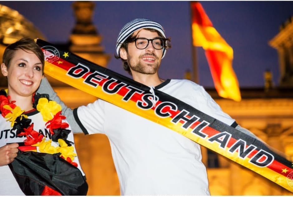 JUNG Extensions Haarverlängerung Deutschland Strähne Fußball EM 2024, Schwarz-Rot-Gold Fan-Haarsträhne, Clip-on oder elastische Extensions für Damen und Herren, Europameisterschaft 2024 Fanartikel
