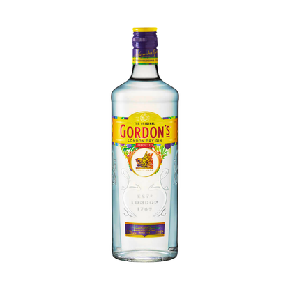 Gordon’s Dry Gin 0,7l 37,5% Vol. 6er Alkohol Set – Klassischer London Dry Gin – 3x 0,7 Liter Flaschen – Botanischer Wacholder Gin – Feinaromatischer Gin mit Koriander, Zimt & Zitrusnoten Alcohol