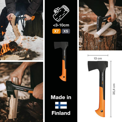 Fiskars Universalaxt X7-XS Kompaktbeil mit Antihaft-Stahlklinge und Glasfasergriff, Holzspaltbeil 640g, Axt für Kamin und Grill, inkl. Transportschutz & Handsäge, 35,5 cm, Schwarz/Orange, 1015618