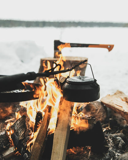 Fiskars Spaltaxt X11-S, 1,1 kg 44cm leichte Holzaxt zum Spalten von Anzündholz und kleinen Scheiten, kompakte Profi-Spaltaxt mit Antihaft-Klinge und ergonomischem Glasfasergriff inkl. Transportschutz