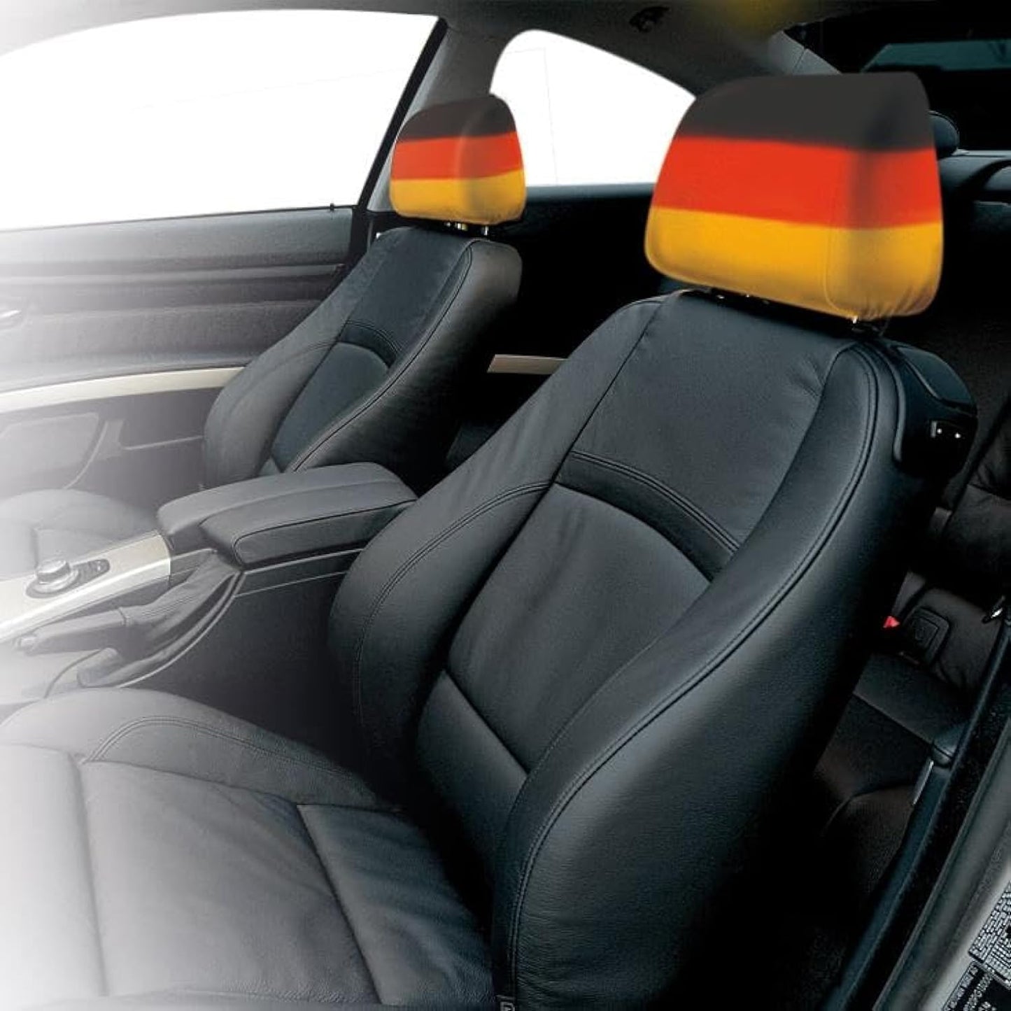 JUNG Kopfstützenüberzug 2er Set Deutschland Fanartikel EM 2024, Kopfstützenbezug Schwarz Rot Gold Flagge, EM 2024 Fanpaket für Damen und Herren, Europameisterschaft Autozubehör