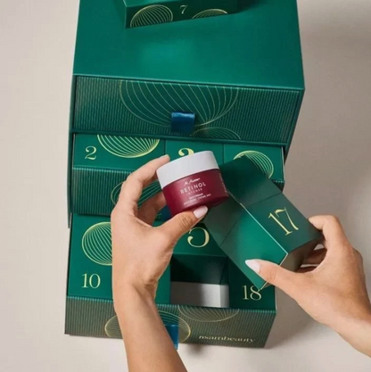 M. Asam PREMIUM Frauen Adventskalender 2025 - 24 Beauty in Produkt – Gesichtspflege, Körperpflege, Haarpflege, für Damen und Mädchen ( Wert 516€ )